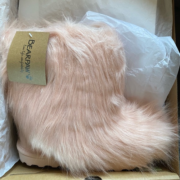 NWT BearPaw Pale Pink Winter Boots Plush Fur Size 10 - Picture 6 of 8